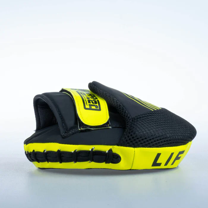 Fighter Round Shield Pro Small - black/neon, FSMPR-001-NB - Image 6